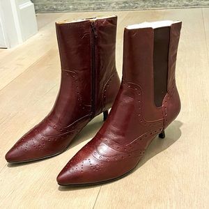 New Nine West Low Heel Brown Boots Size 9 M!